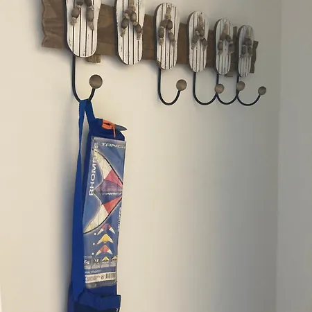 Close To The Modern Oranje Boven