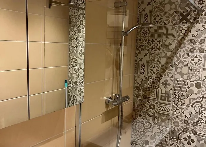 Close To The Modern Oranje Boven Apartamento *