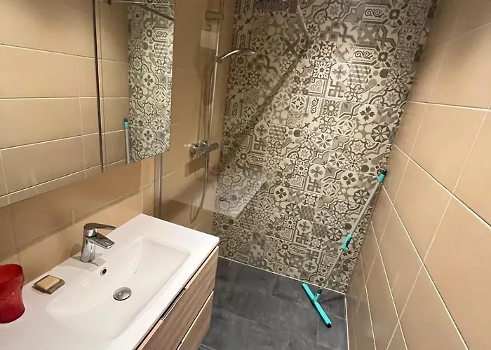 Close To The Modern Oranje Boven Apartamento *